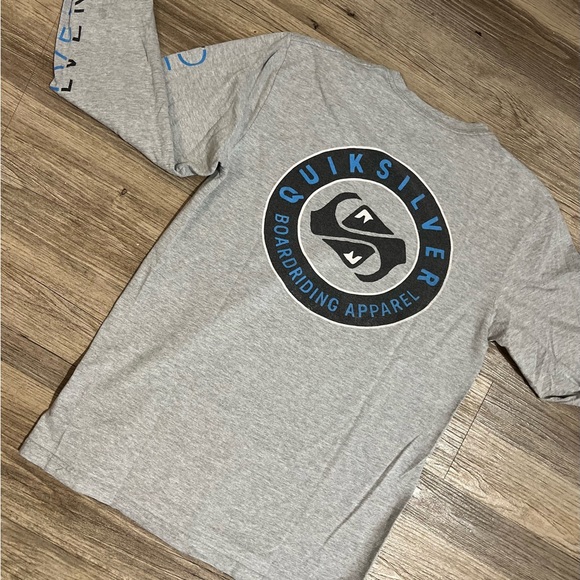 Quiksilver Vintage Long Sleeve Big Logo Men’s - Picture 1 of 6